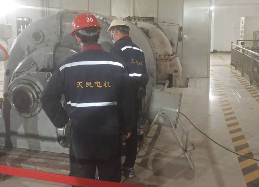 高壓電機維修現(xiàn)場